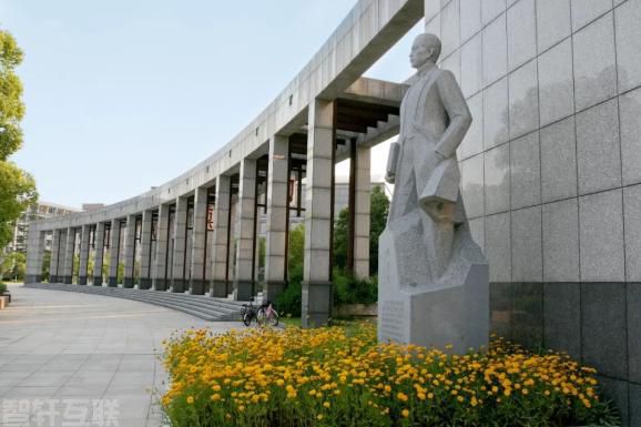  校园通行管理调整，进一步优化校园管理(图1)
