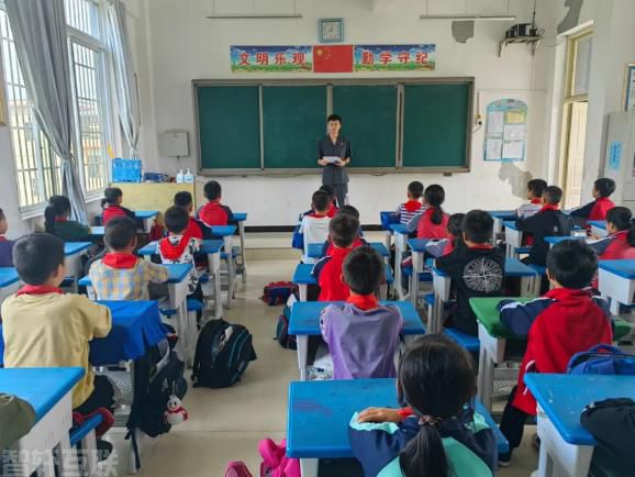 【社会治安重点工作专项行动】法治进校园 平安一暑假(2) 【社会治安重点工作专项行动】法治进校园 平安一暑假(2)