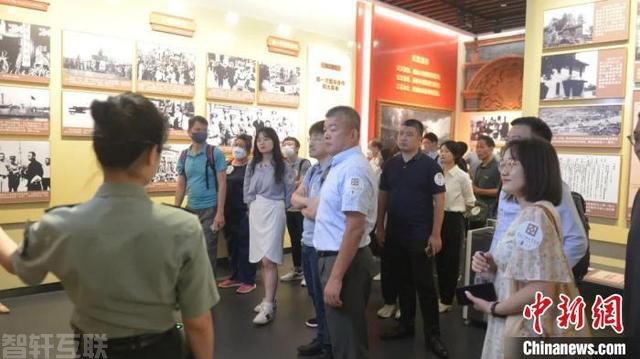  驻港部队展览中心：了解历史，会员管理系统感受情怀(图1)