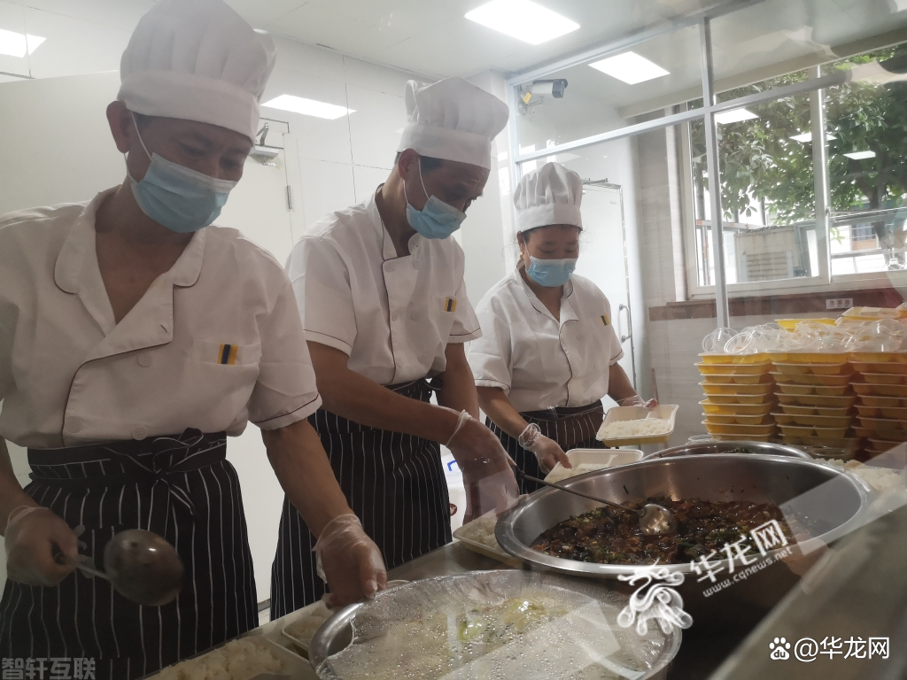  社区食堂：方便、实惠、好吃(图2)