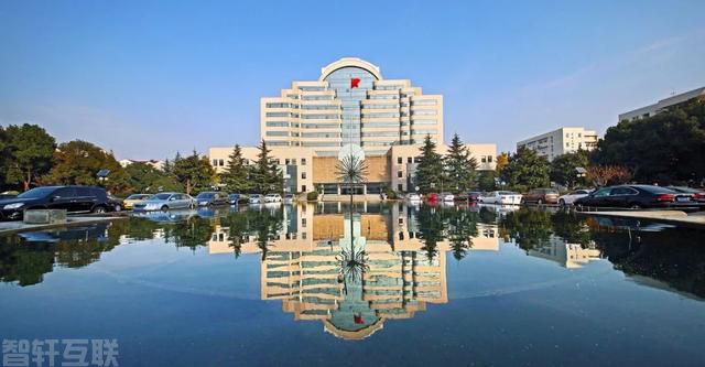  重磅发布：青浦区委会传达学习上海市委全会精神(图1)