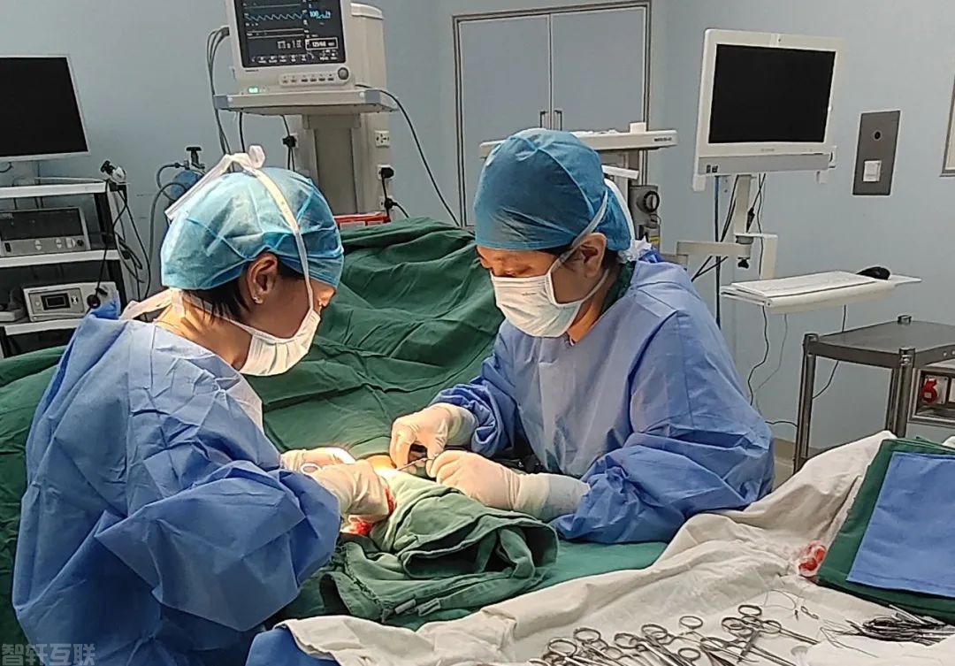  南翔医院成功开展动静脉内瘘手术：为肾衰竭患者提供生命线(1)