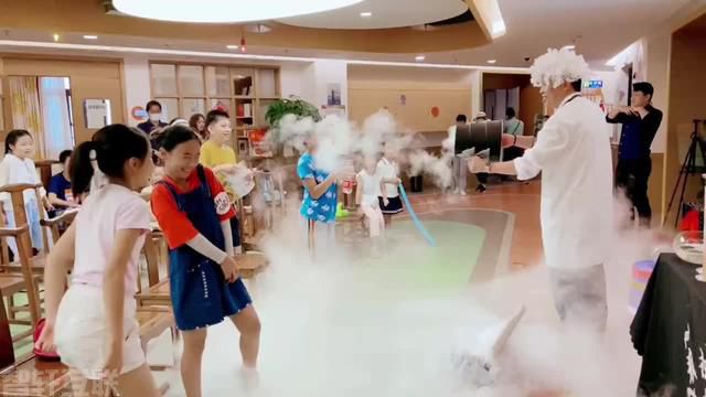 绿色新泾图书馆:夏日暑期活动盛宴(1) 绿色新泾图书馆:夏日暑期活动盛宴(1)