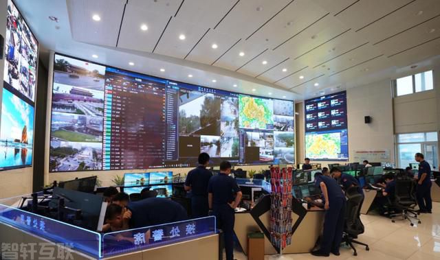  强降雨下的消防指挥中心：承压抗洪，守护群众(图1)